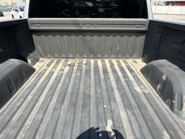 Used 2022 Silver Chevrolet Custom image 29