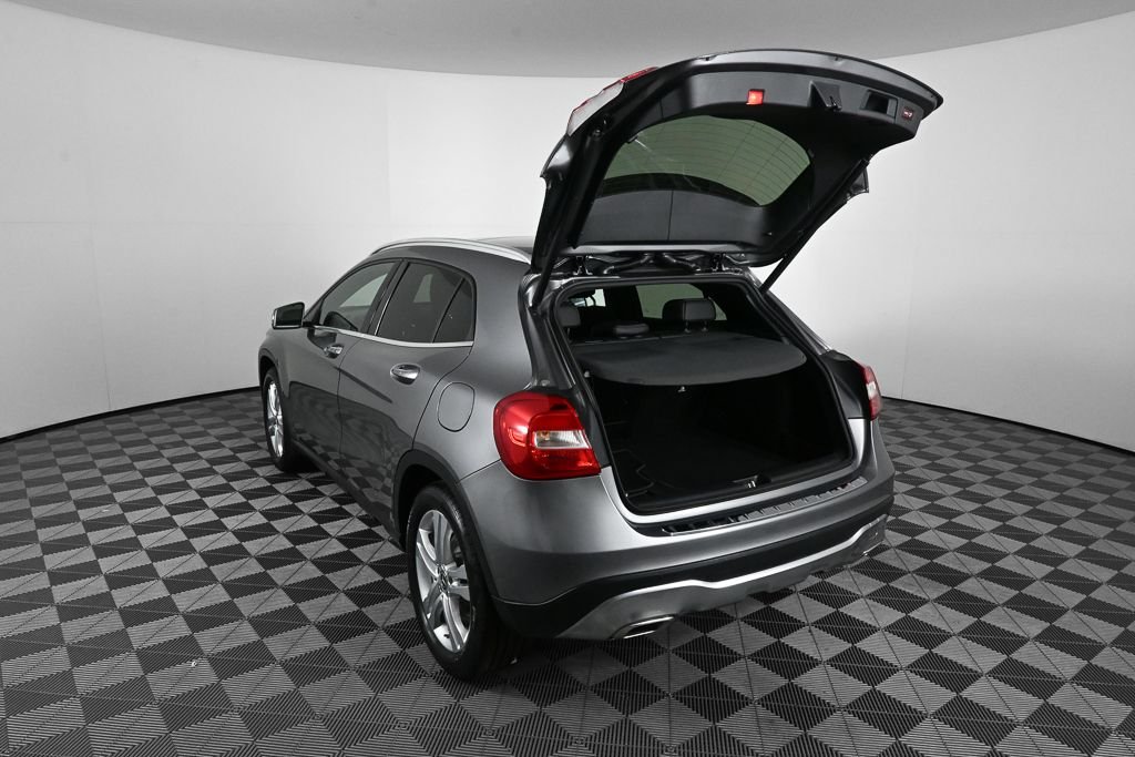 Certified Used 2019 Gray Mercedes-Benz GLA 250 image 32