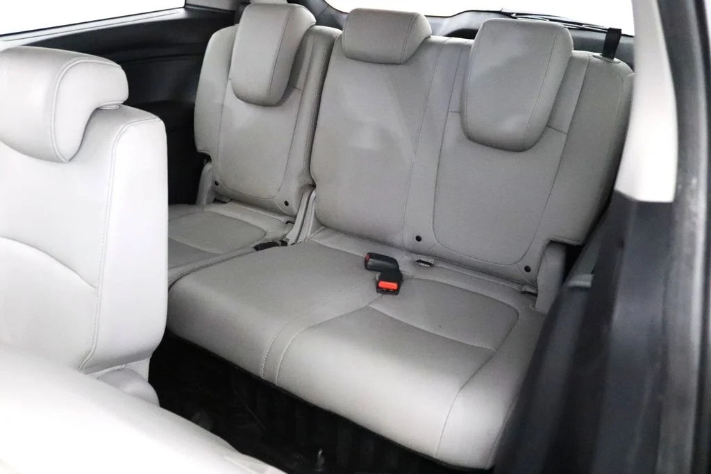 Used 2019 Gray Honda EX-L image 14