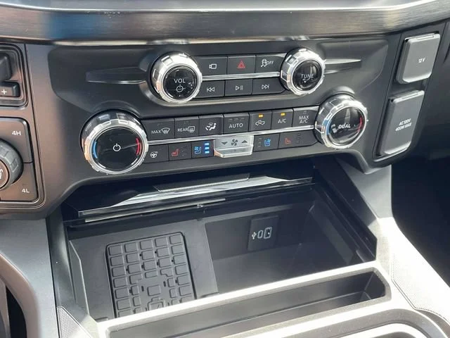 New 2026 Argon Blue Metallic Ford Lariat image 37