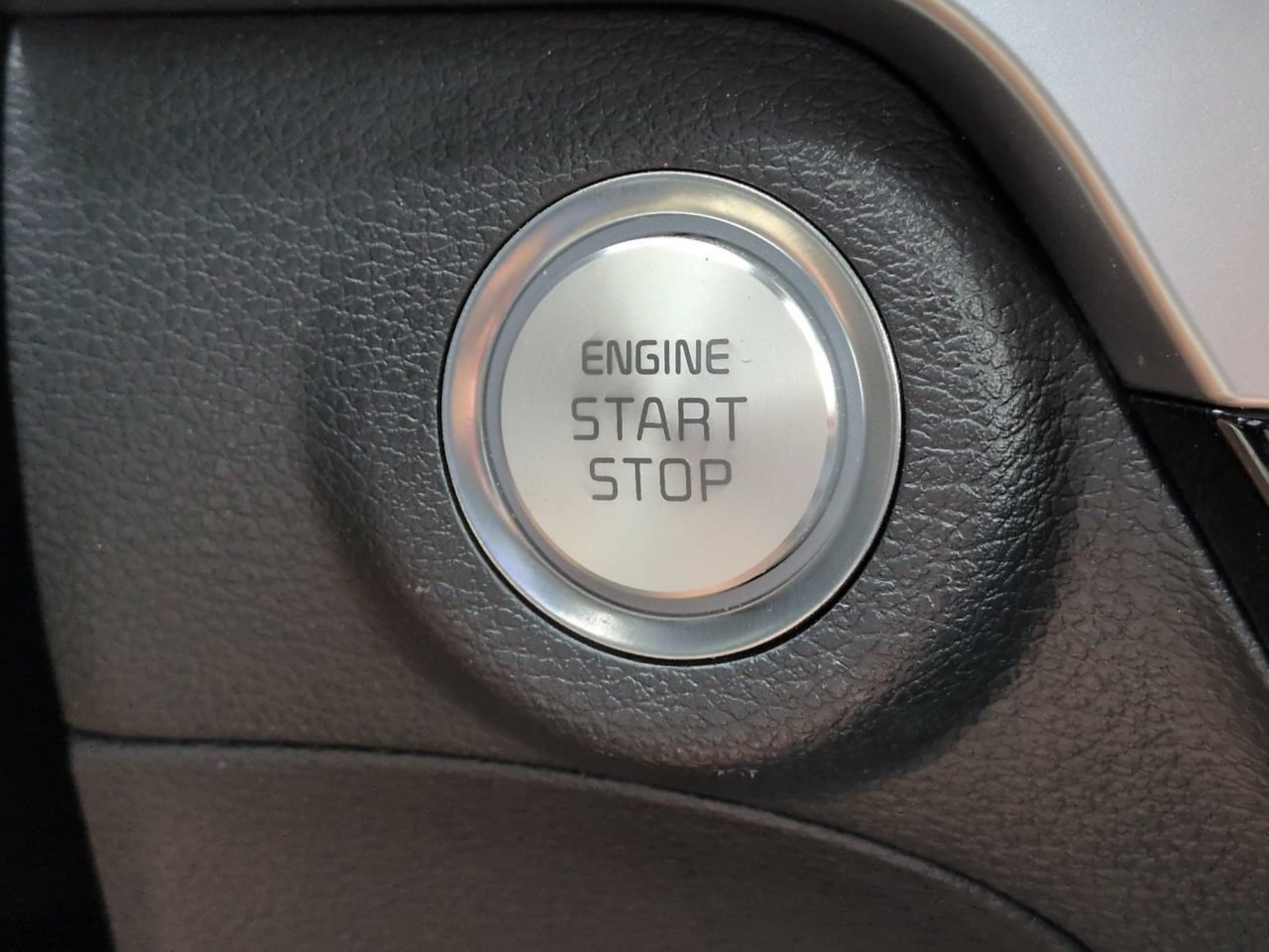 Certified Used 2025 Glacial White Pearl Kia EX image 37
