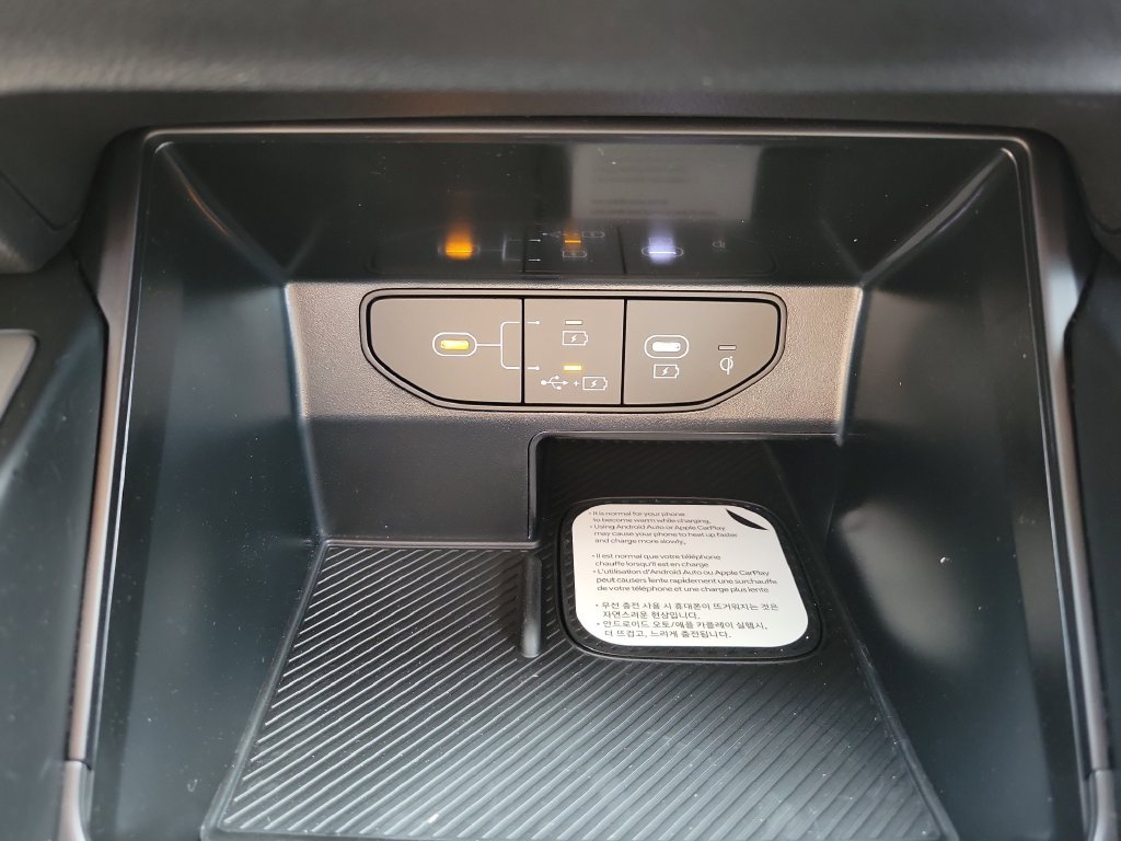 New 2026 Ebony Black Kia S image 34