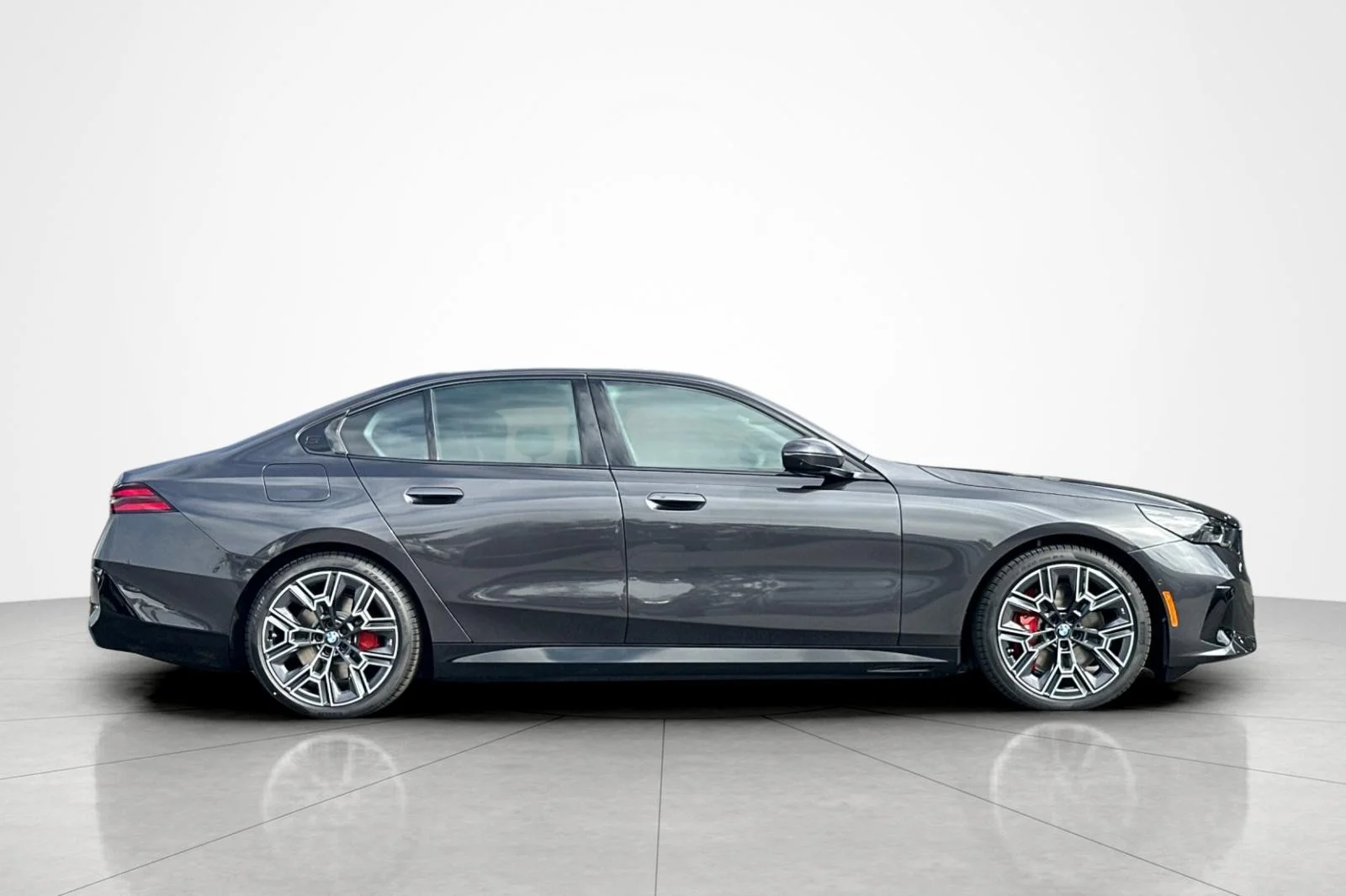 New 2027 Dark Graphite Metallic BMW eDrive40 image 6