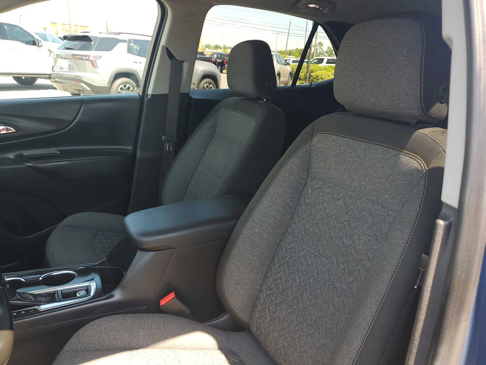 Used 2024 Lakeshore Blue Metallic Chevrolet LT image 13