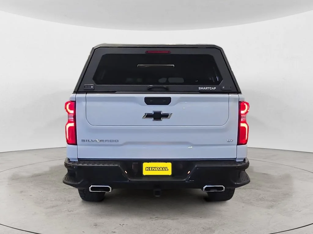 Used 2025 Summit White Chevrolet LT Trail Boss image 10