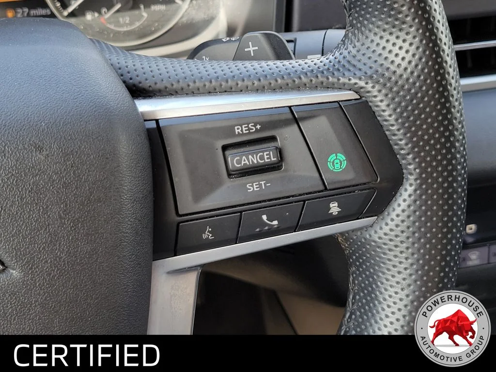 Used 2024  Mitsubishi SE image 30