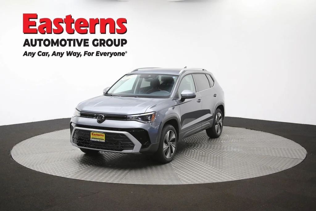 Used 2025 Gray Volkswagen 1.5T SE image 53