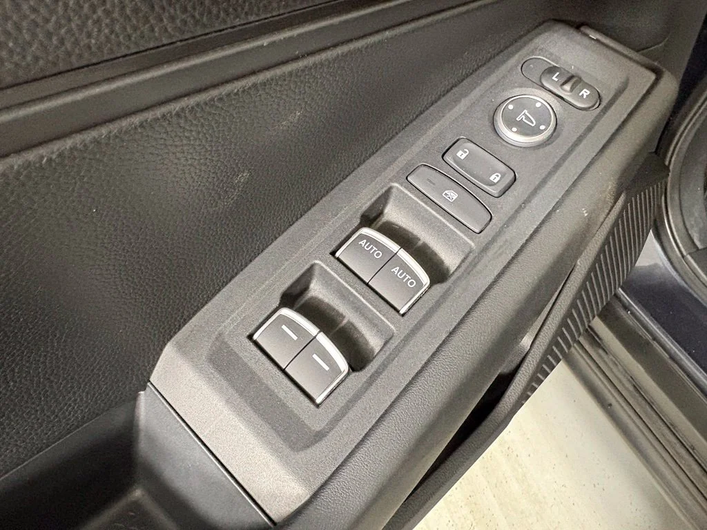 Used 2026 Gray Honda LX image 20