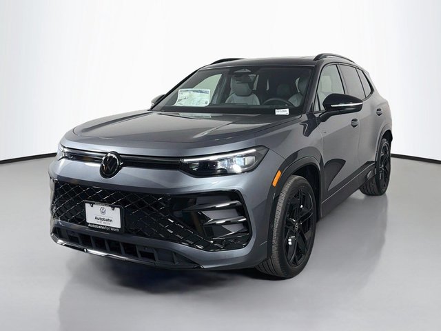 New 2026 Volkswagen Tiguan SE R-Line Black