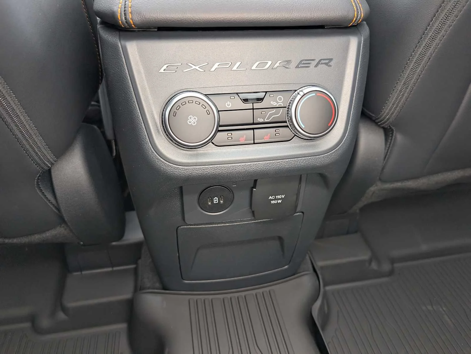 New 2026 Agate Black Metallic Ford Tremor® image 16