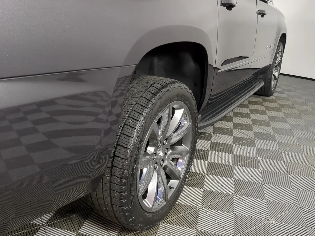 Used 2018 Tungsten Metallic Chevrolet LT image 8