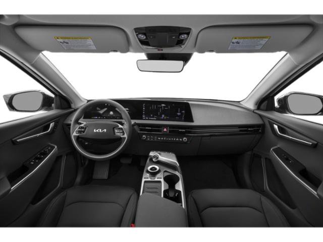 Used 2024 Runway Red Kia Wind image 5