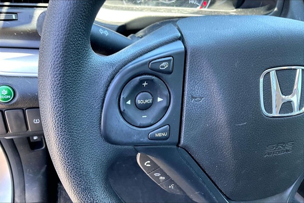 Used 2016 Silver Honda SE image 17
