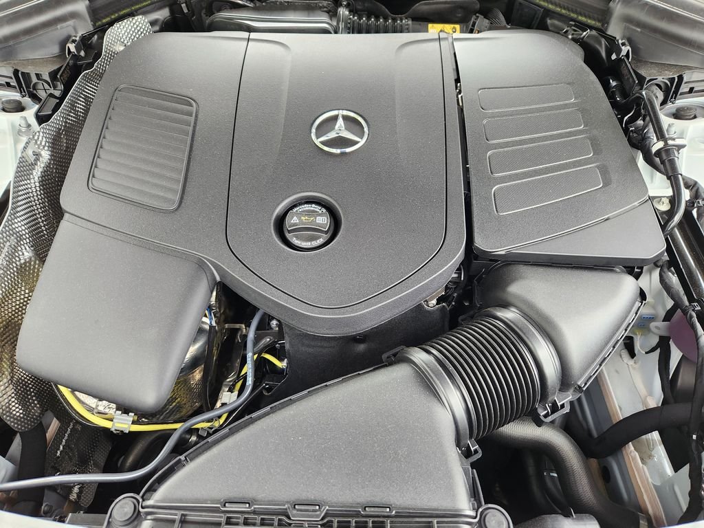New 2026 Polar White Mercedes-Benz GLC300 4MATIC® image 19