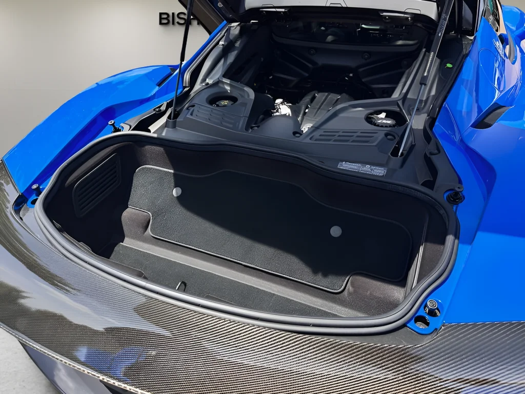 Used 2022 Blue Maserati Base image 25