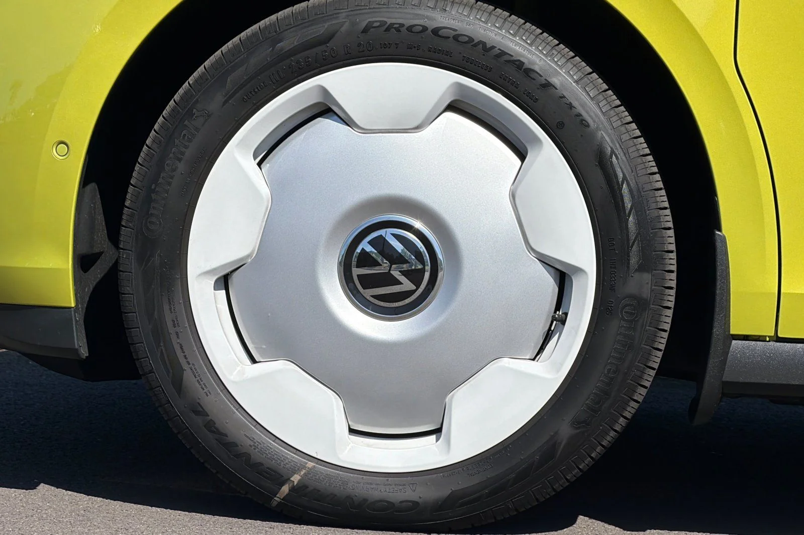 New 2025 Yellow Volkswagen 1st Edition image 26