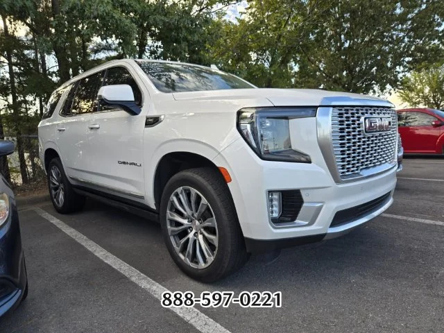 Used 2021 White GMC Denali image 7
