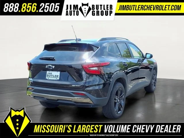 Certified Used 2025 Black Chevrolet ACTIV image 23
