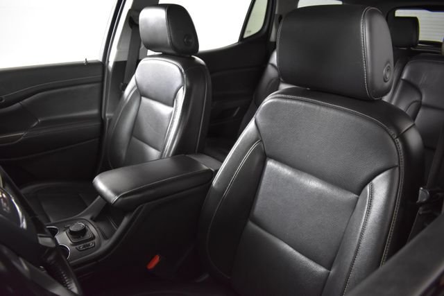 Used 2021 Black GMC SLT image 11
