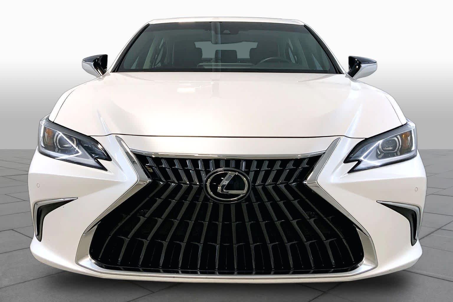 Pre-Owned 2024 Lexus ES 350