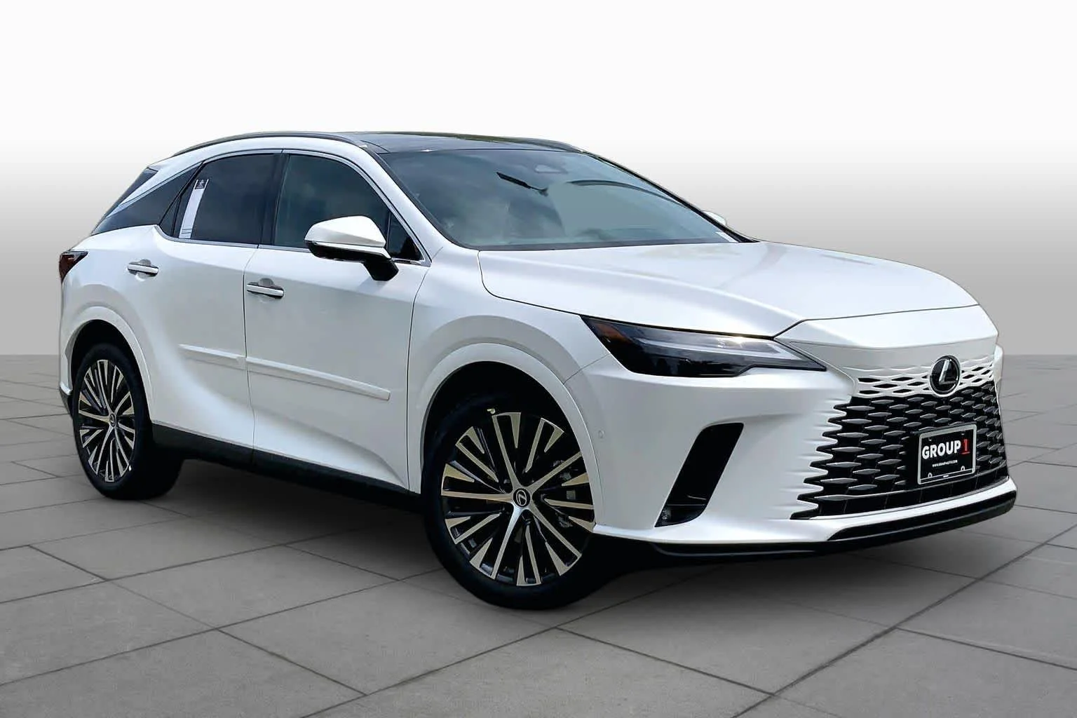 New 2026 Eminent White Pearl Lexus PREMIUM PLUS image 2