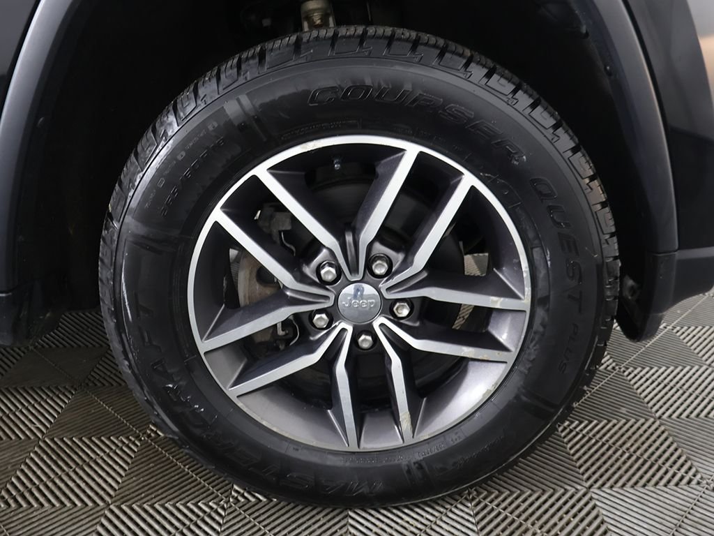 Used 2018 Black Jeep Limited image 21
