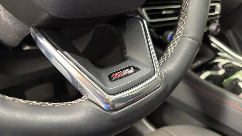 Used 2024 Summit White Chevrolet Z71 image 25