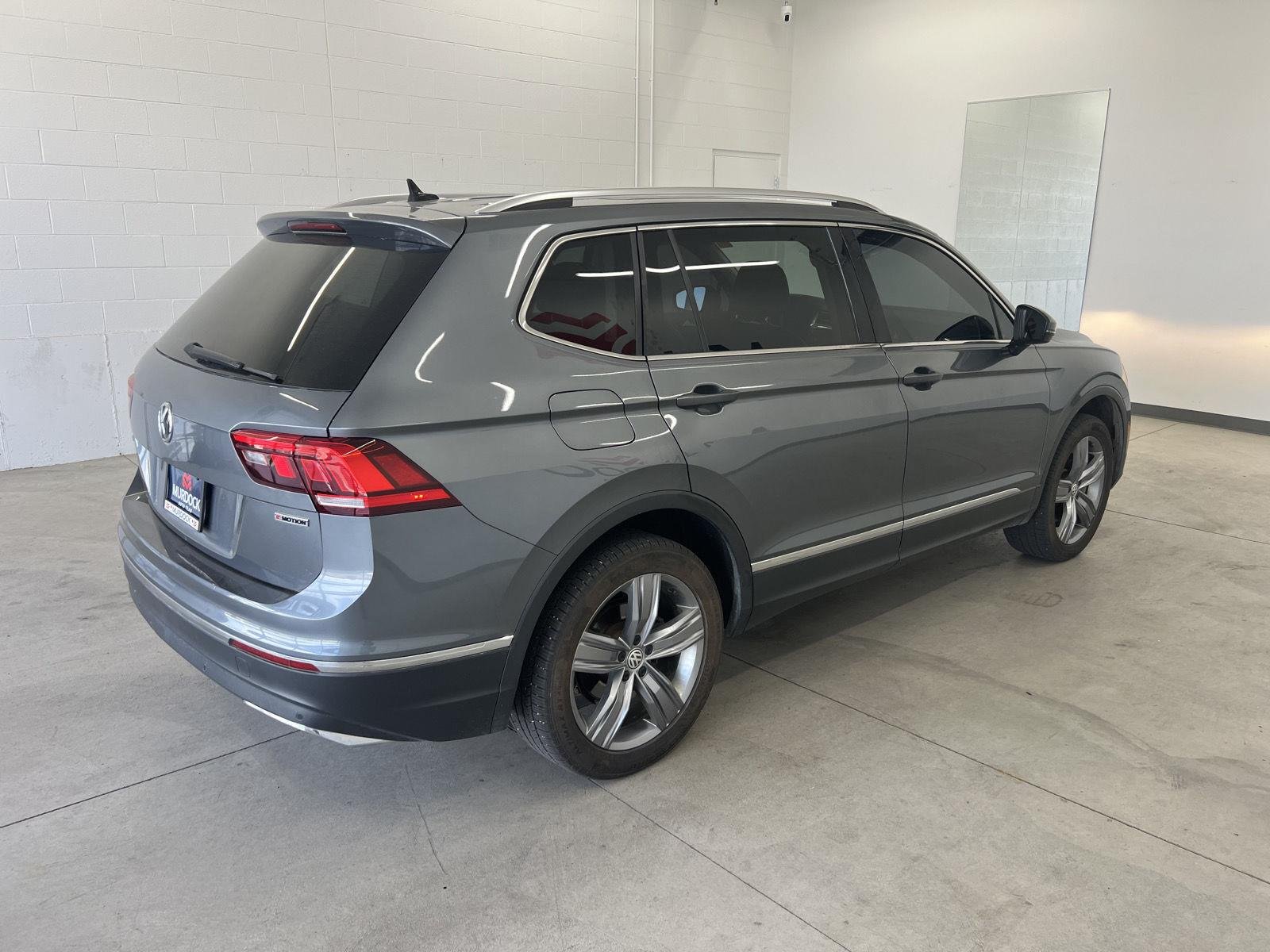 Used 2020 Platinum Gray Metallic Volkswagen SEL image 4
