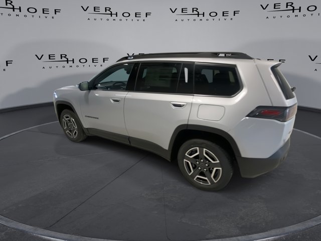 New 2026 Silver Zynith Clear-Coat Exterior Paint Jeep Limited image 6
