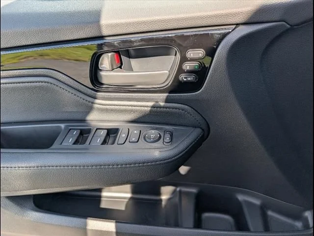 2026 Honda Odyssey Touring - Photo 16