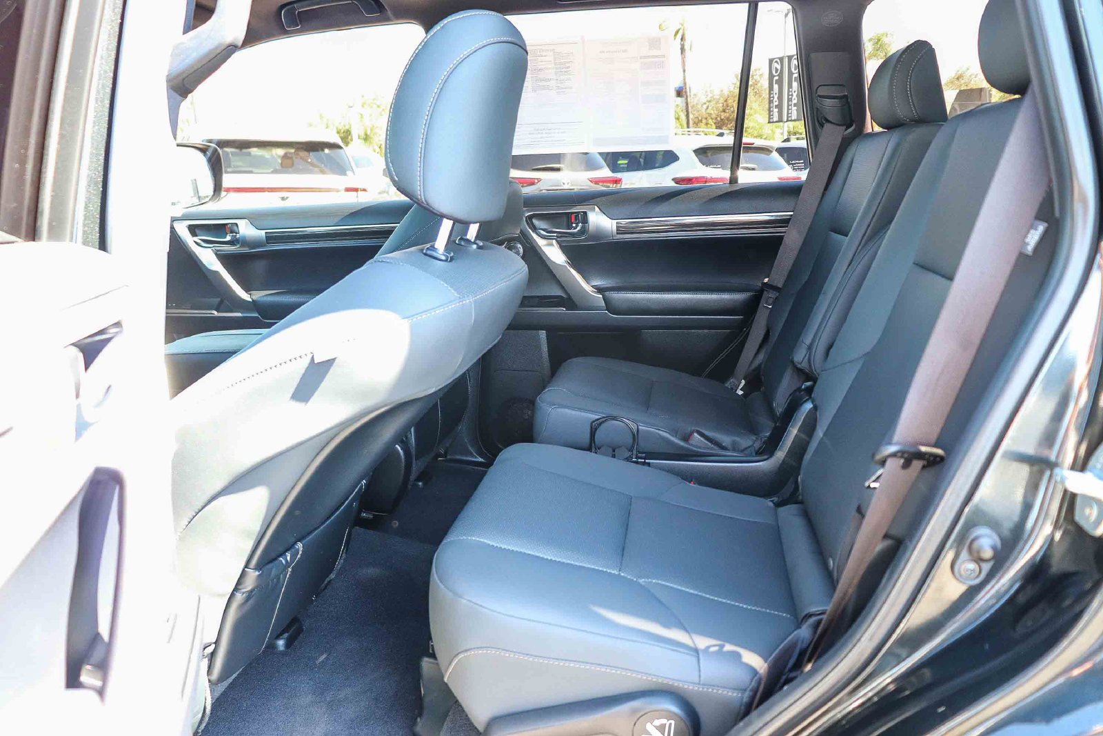 Certified Used 2023 Black Lexus 460 image 20