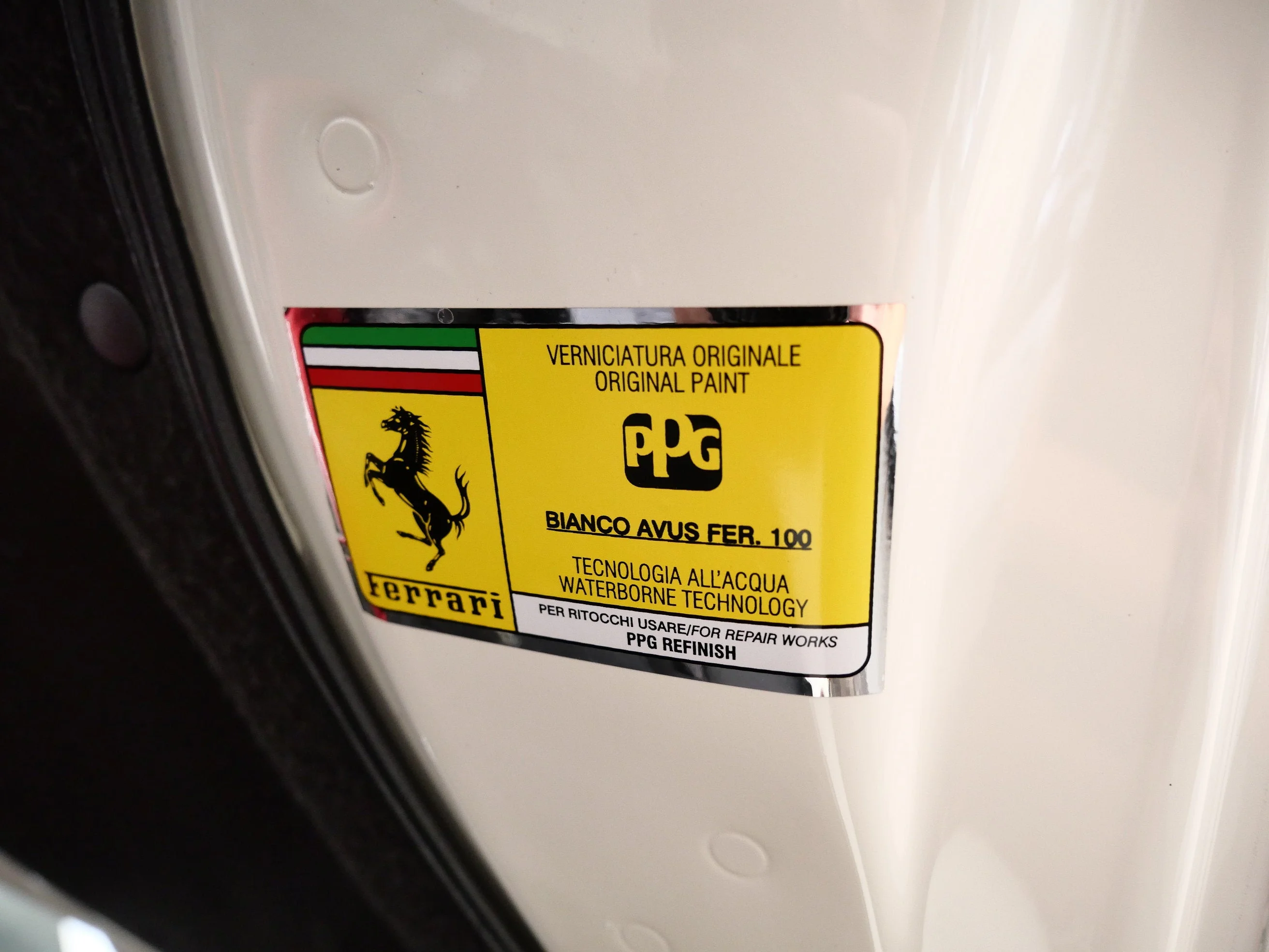 Certified Used 2014 Bianco Avus Ferrari Berlinetta image 32
