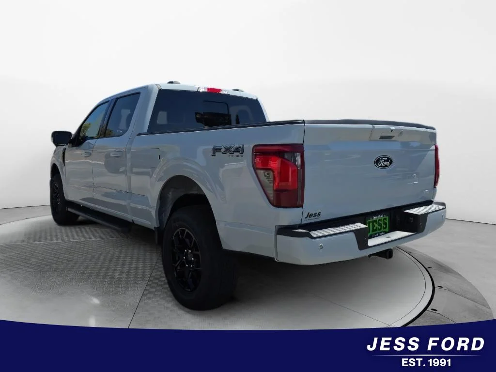 New 2026 Avalanche Ford XLT image 3