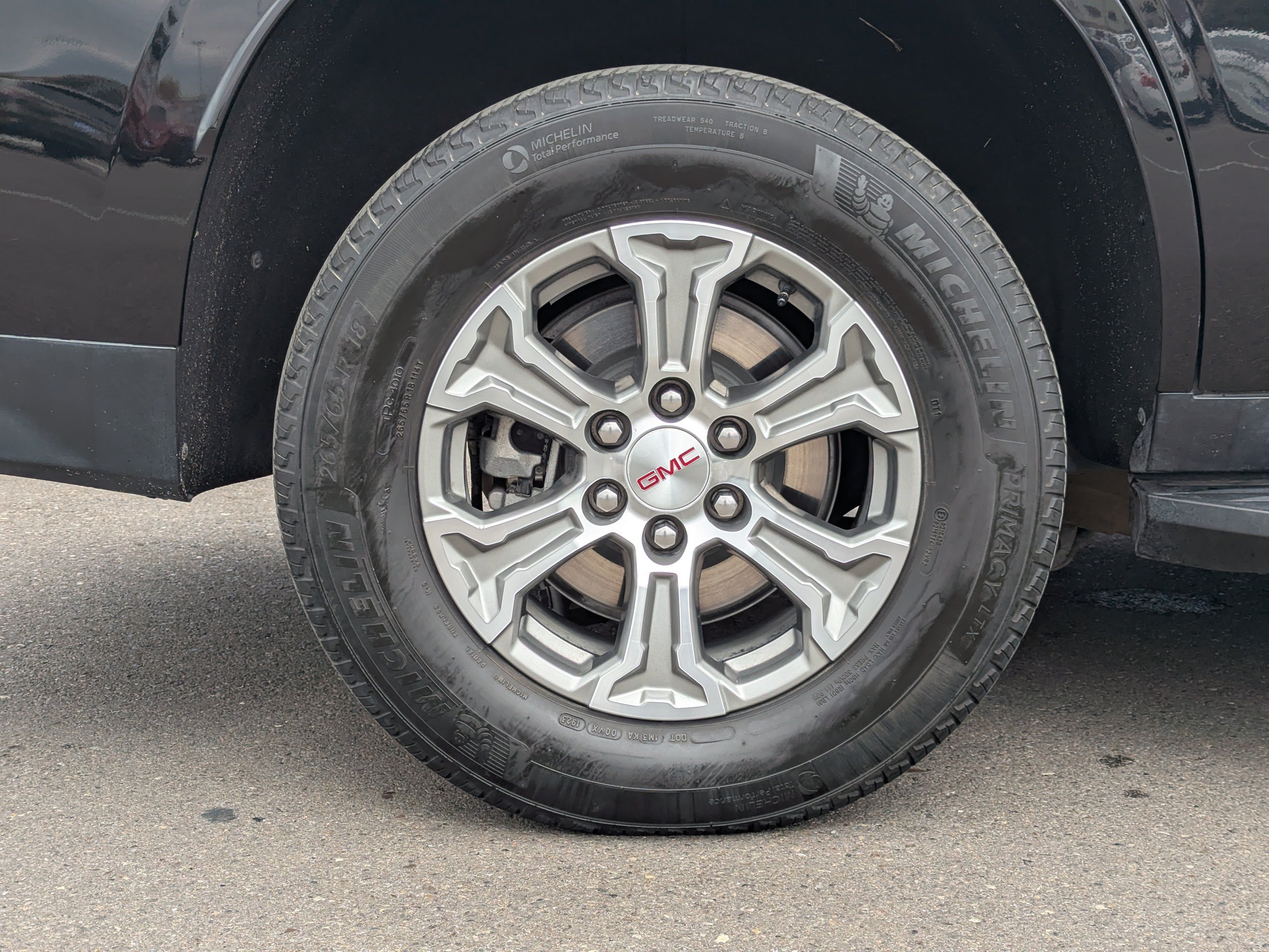2023 GMC Yukon SLE - Photo 52