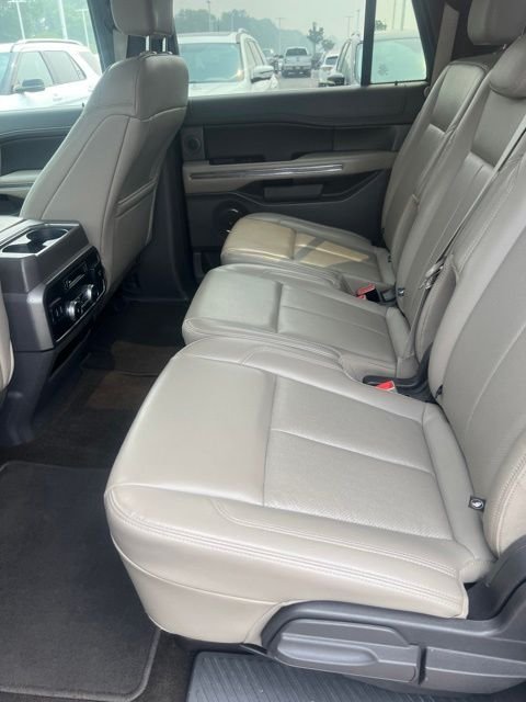 Used 2019 Magnetic Metallic Ford XLT image 12