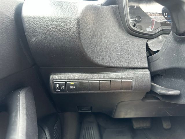 Certified Used 2024  Toyota LE image 19