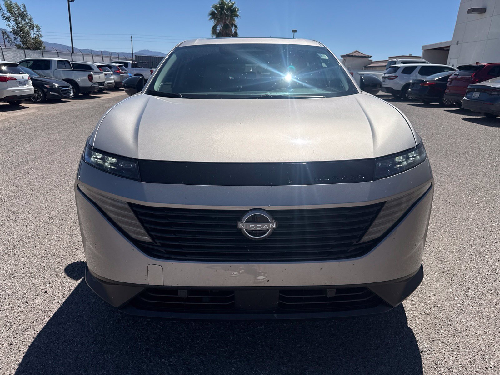 Used 2026 Champagne Silver Metallic Nissan SL image 8