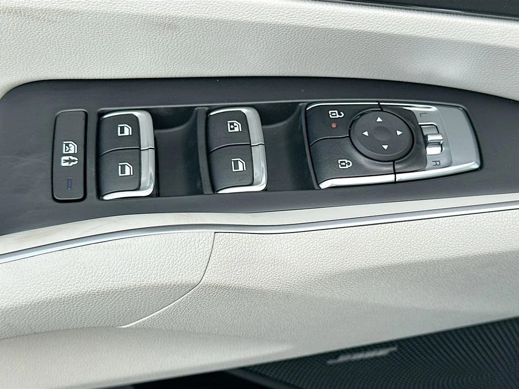 New 2026 Wolf Gray Kia EX image 18