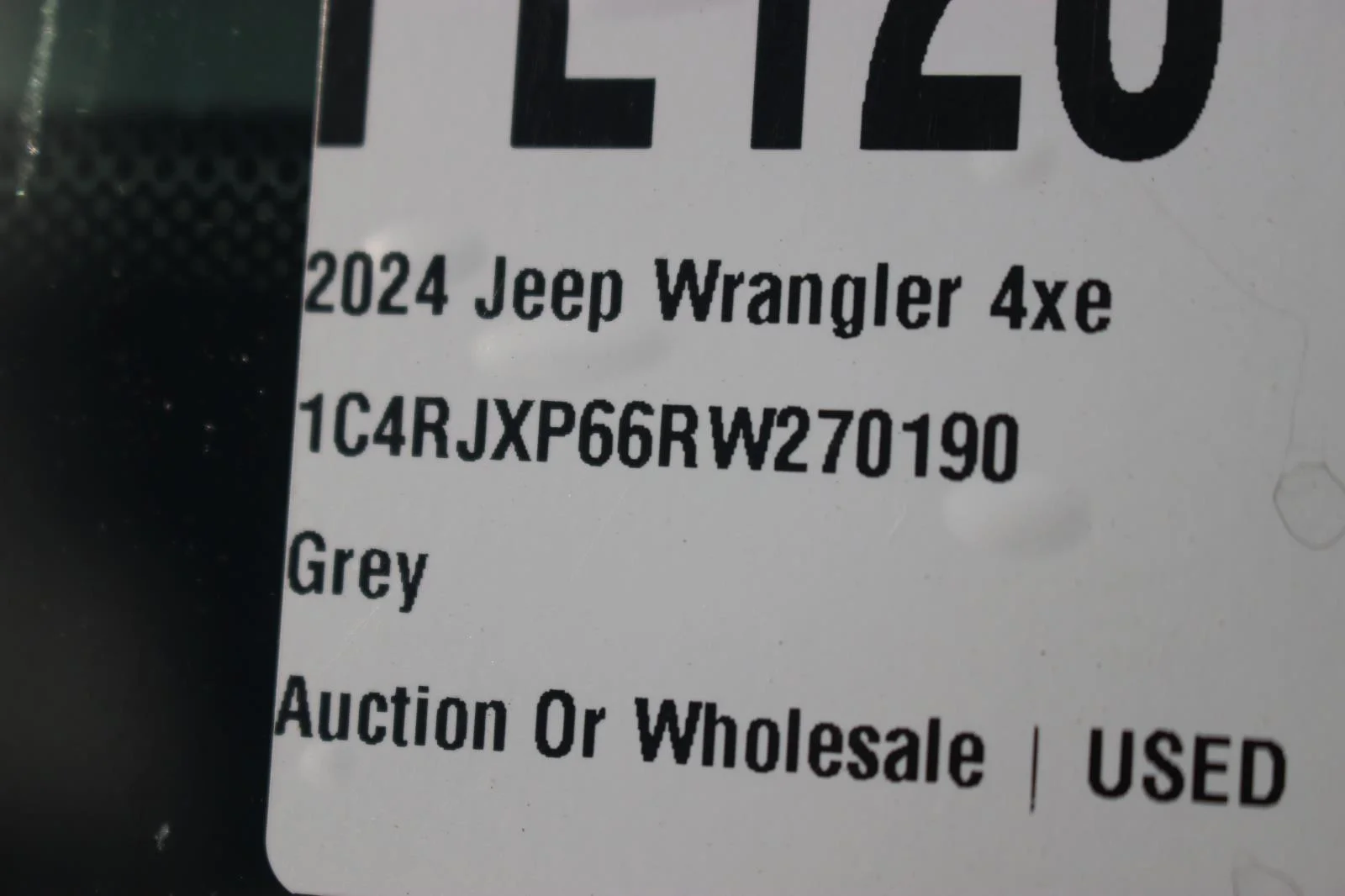 Used 2024 Grey Jeep Sahara image 38