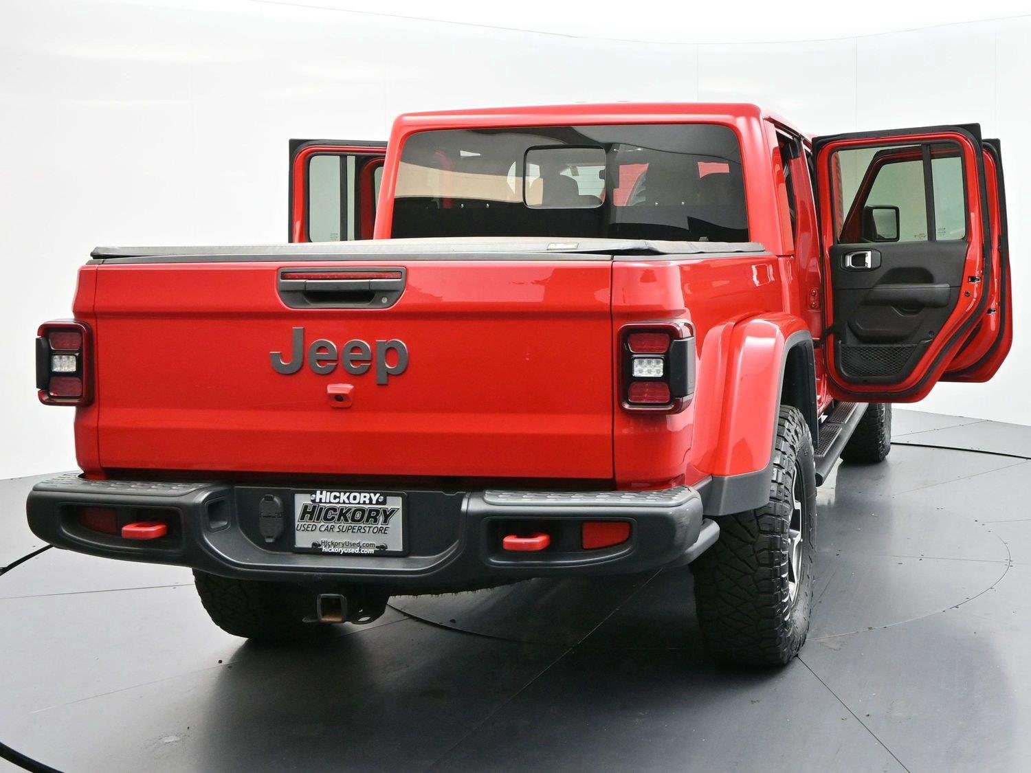 Used 2021 Firecracker Red Clearcoat Jeep Rubicon image 40