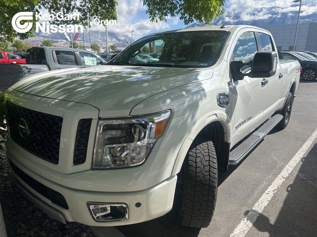 2019 Nissan Titan XD
