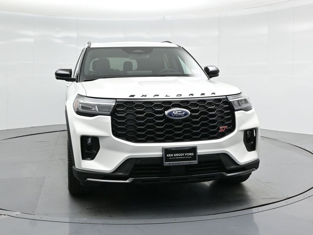 New 2025 Star White Metallic Tri-Coat Ford ST image 60