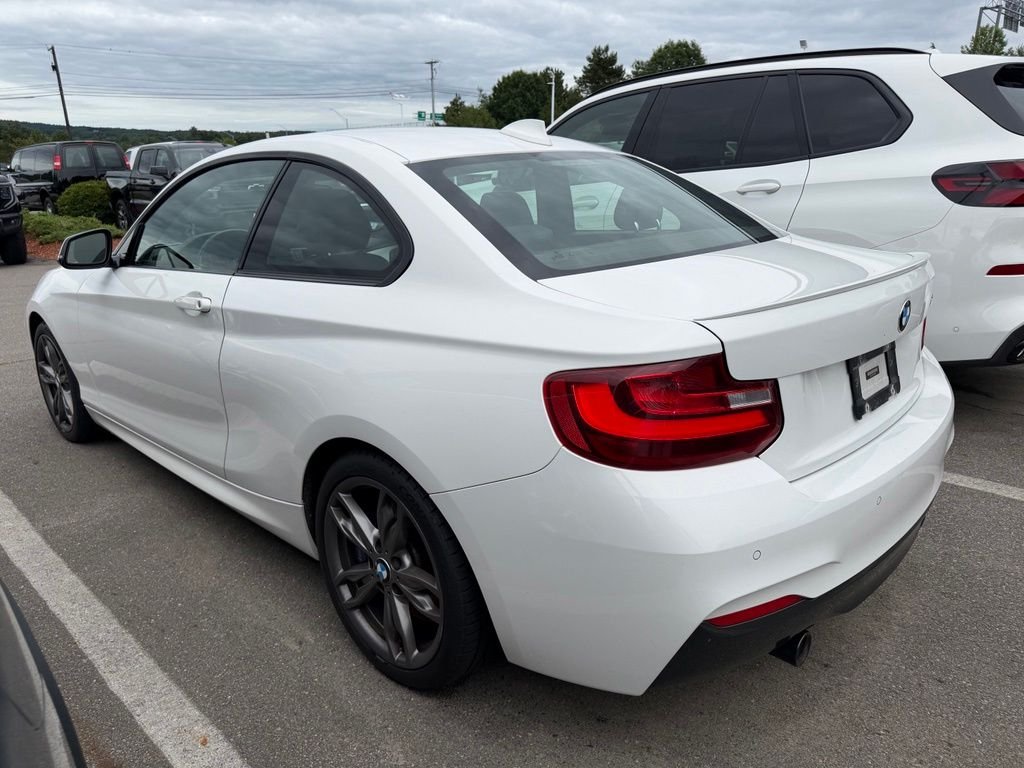 Used 2016 White BMW M235i image 3
