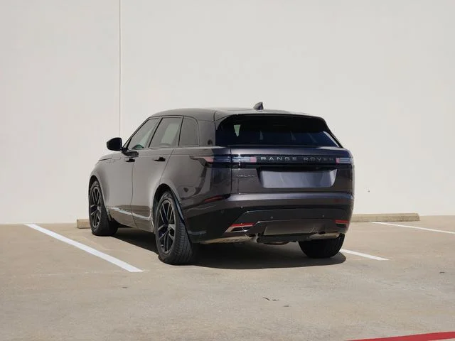 Certified Used 2025 Gray Land Rover Dynamic SE image 5