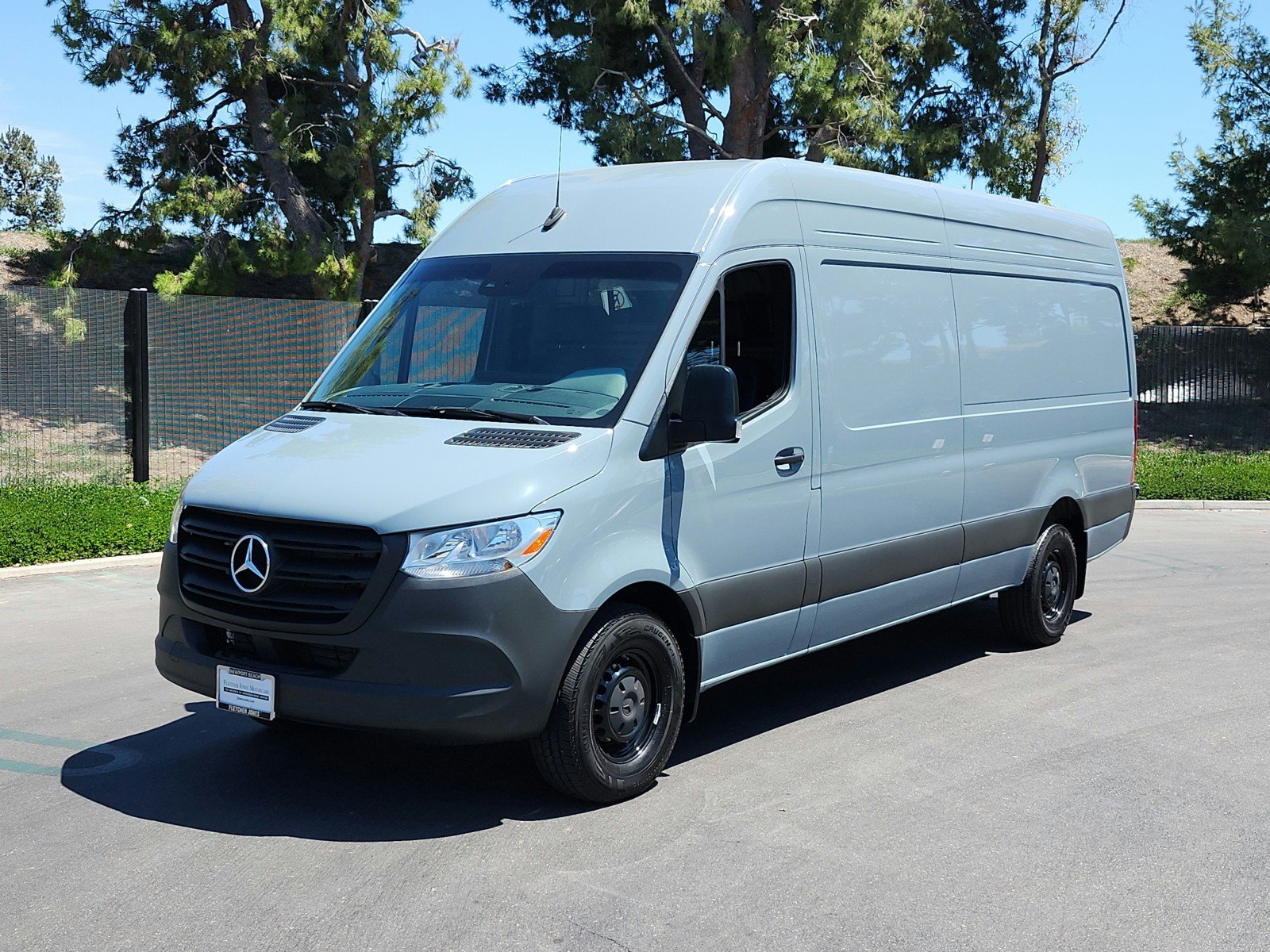2024 Mercedes-Benz Sprinter Cargo Van