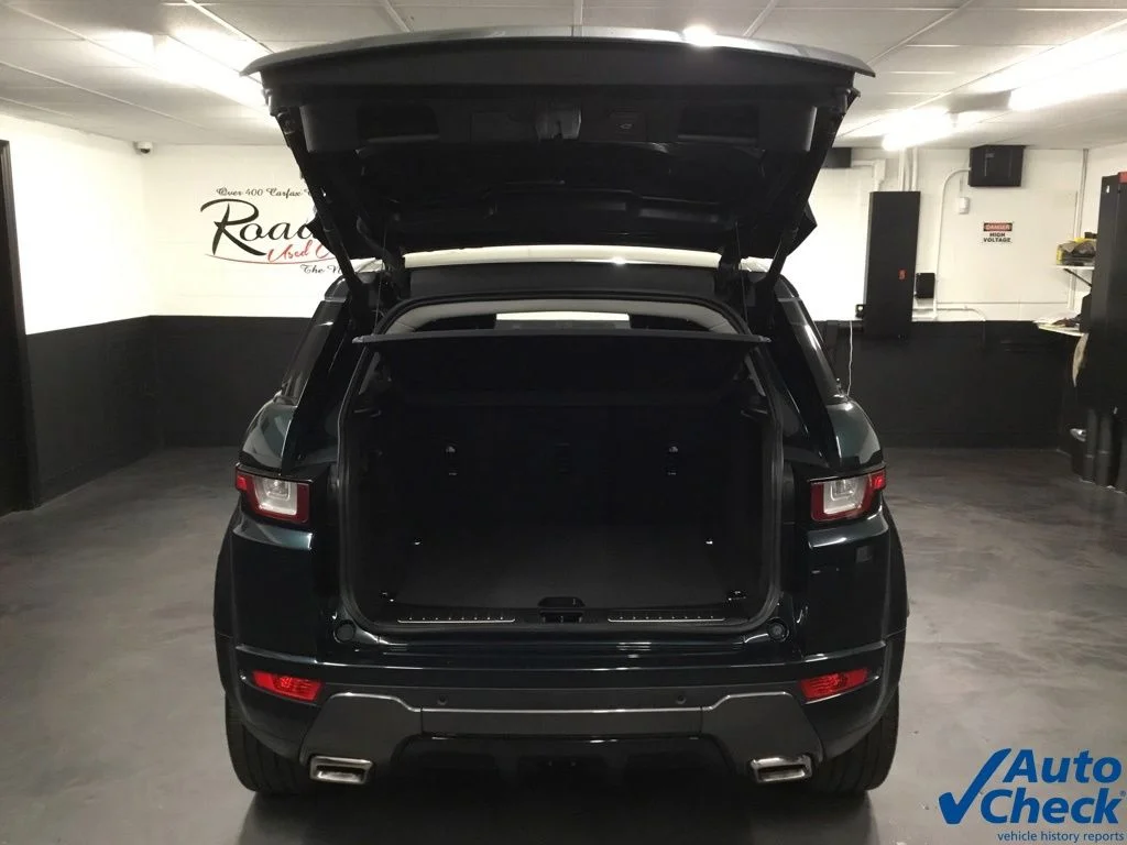Used 2016 Green Land Rover HSE Dynamic image 12