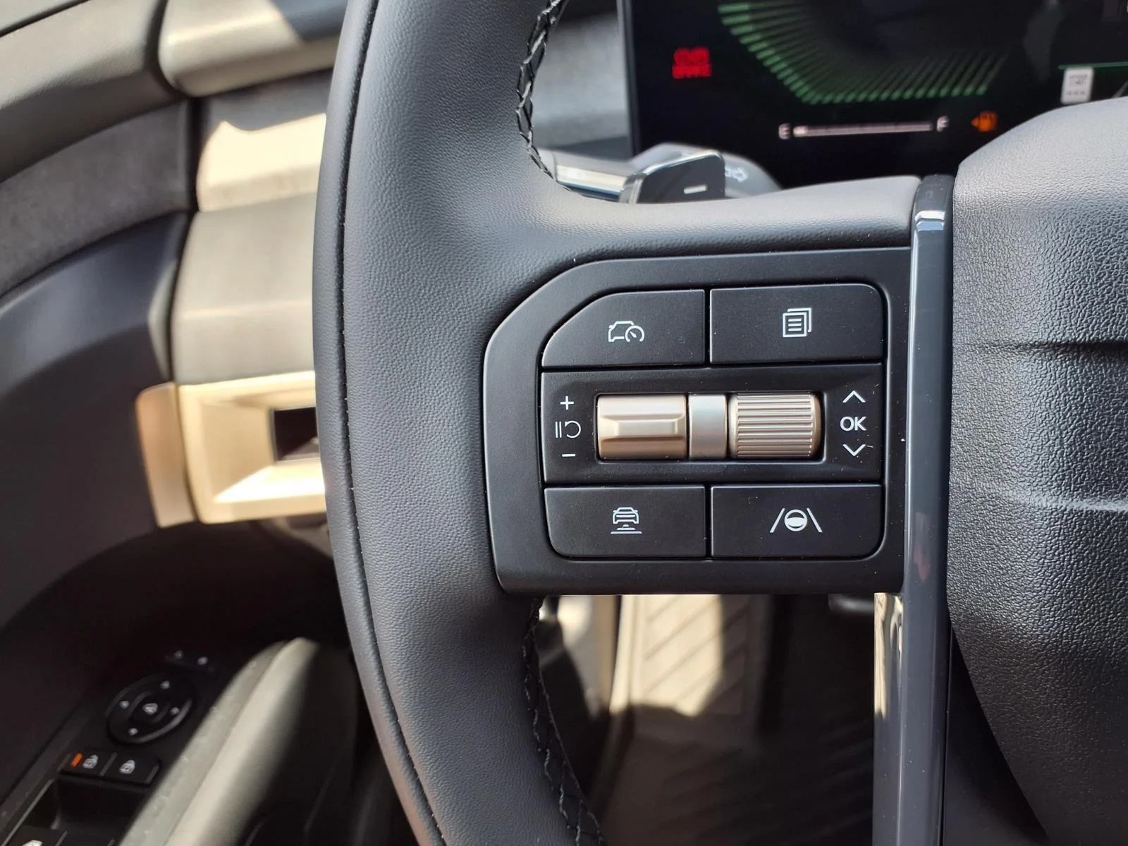 New 2027 Glacial White Pearl KIA EX AWD image 7