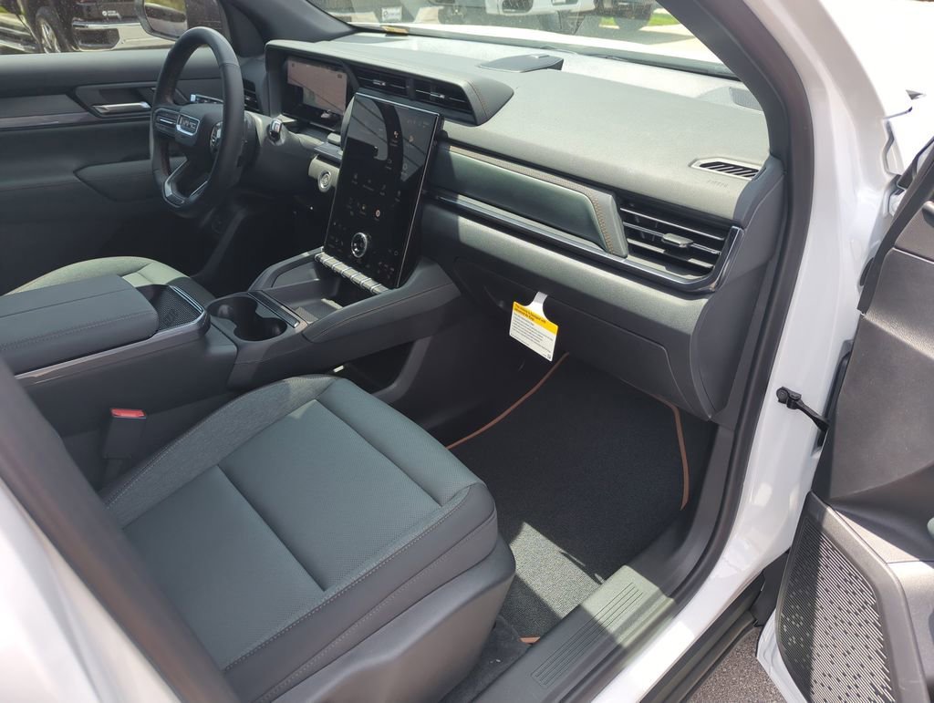 2026 GMC Terrain AT4 - Photo 34