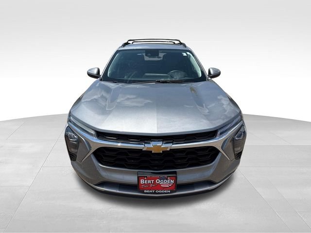 Used 2025 Gray Chevrolet LT image 2