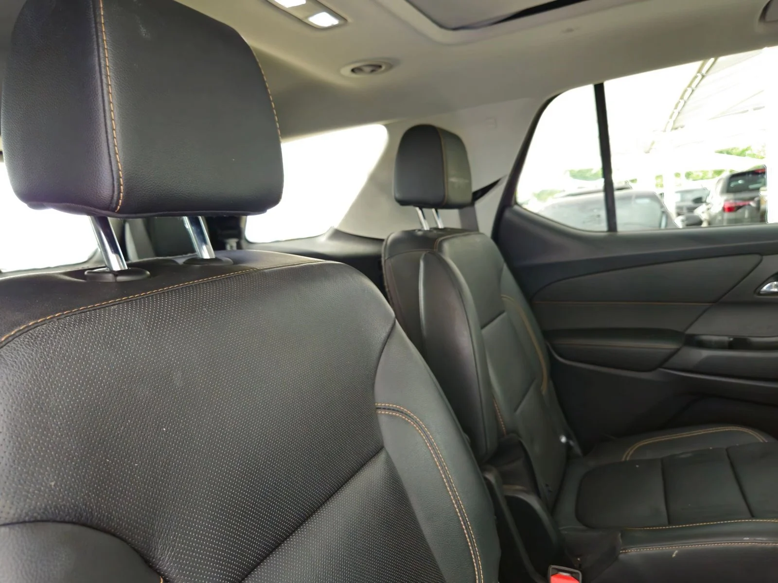 Used 2020 Summit White Chevrolet Premier image 24